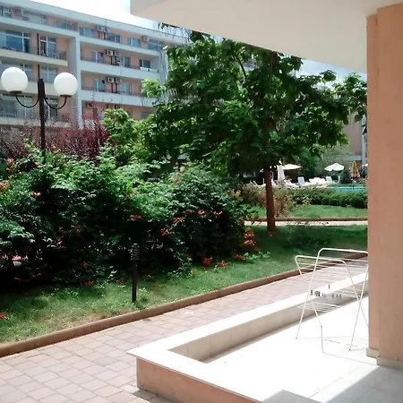 Διαμέρισμα Bautik In Grand Kamelia *