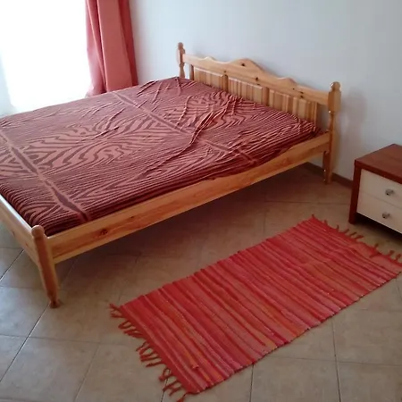 Bautik In Grand Kamelia