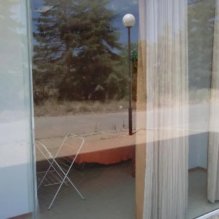 Bautik In Grand Kamelia Apartmán *